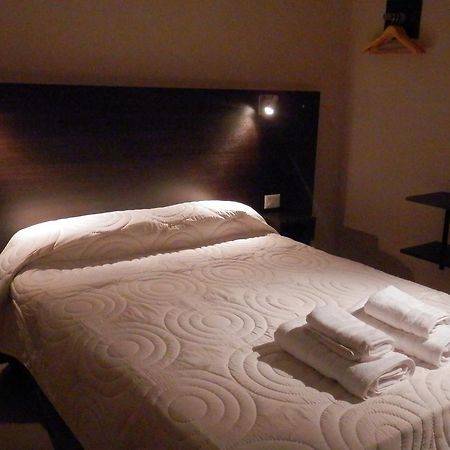 Ferienwohnung Complejo Las Rosas Villa Allende Zimmer foto