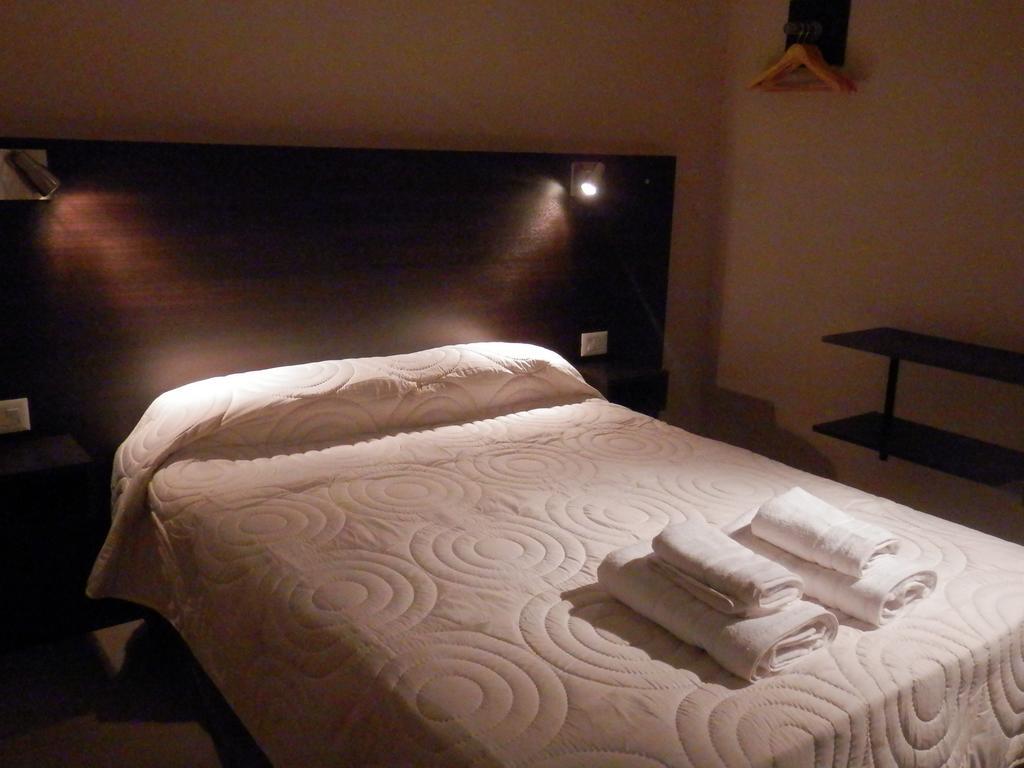 Ferienwohnung Complejo Las Rosas Villa Allende Zimmer foto